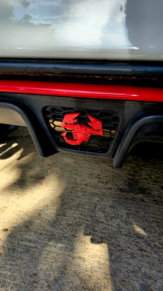 Escorpión 3D para Rejilla Inferior Trasera Abarth – Accesorio Deportivo